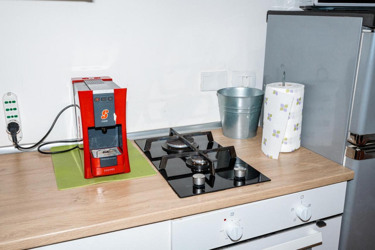 Stagabin Little Loft Near Porta Susa Station And Subway Торино Екстериор снимка