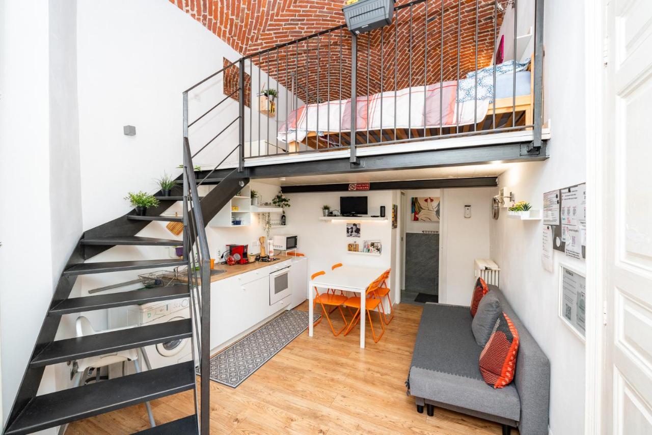 Stagabin Little Loft Near Porta Susa Station And Subway Торино Екстериор снимка