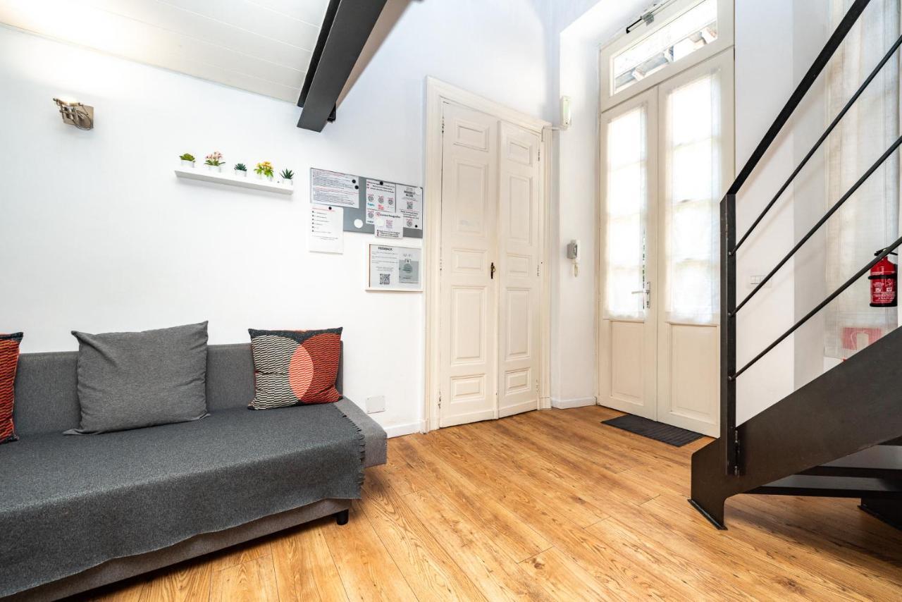 Stagabin Little Loft Near Porta Susa Station And Subway Торино Екстериор снимка
